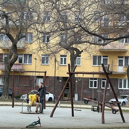 Апартаменти Sunny House One Братислава Екстер'єр фото